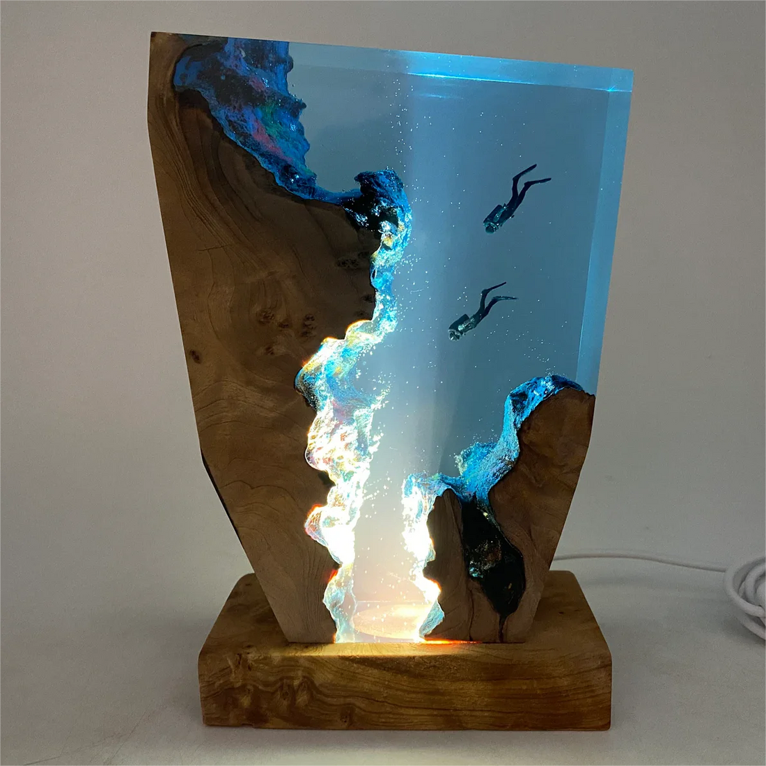 Diver Resin Lamp