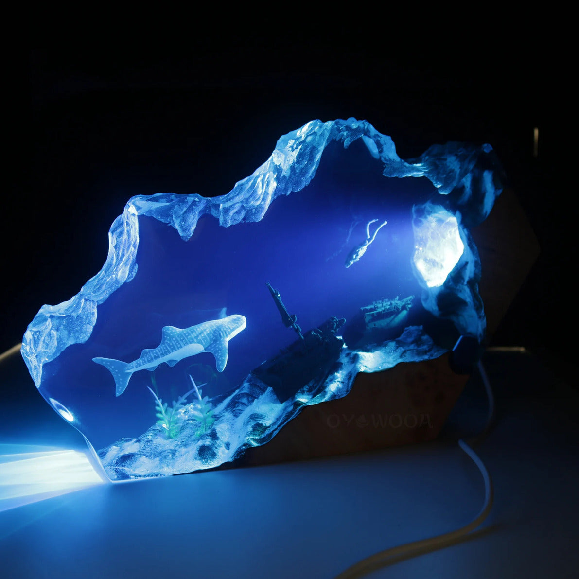 Whale Shark Night Light, Perfect Gift For Diving Enthusiasts, Table Lamp For Unique Home（ Best Gift 🎁 ）