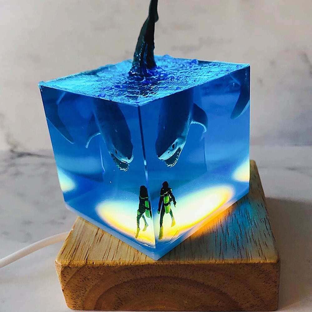 The resin shark night light （ Best Gift 🎁 ）